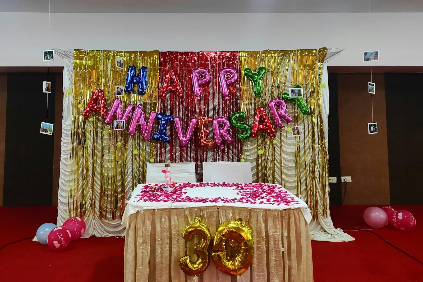 Servizio di Anniversario — 2