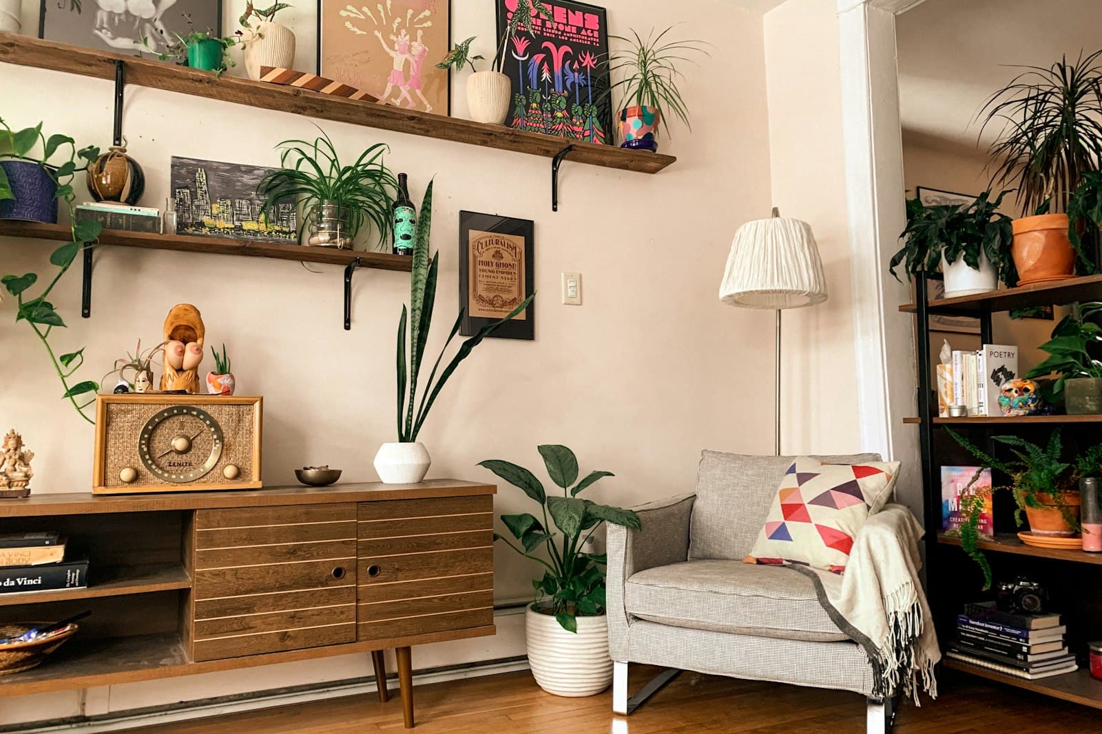 Interni & Airbnb — 2